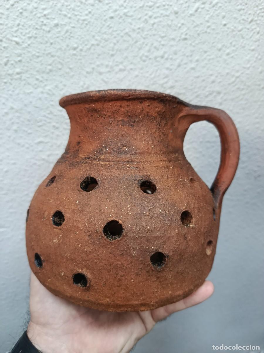 Antig&uuml;edades: Casta&ntilde;era de barro antigua - Foto 7