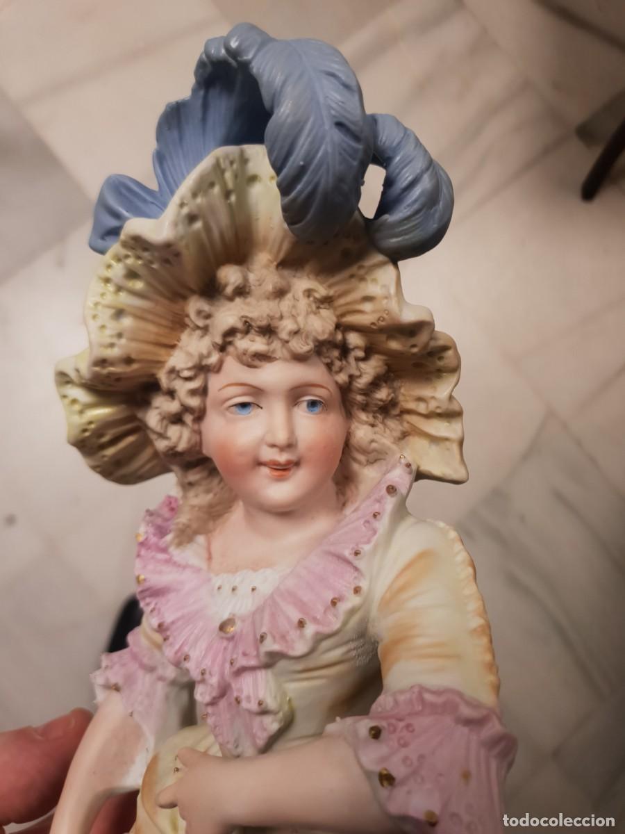 Antig&uuml;edades: Pareja de figuras de biscuit siglo xix - Foto 12