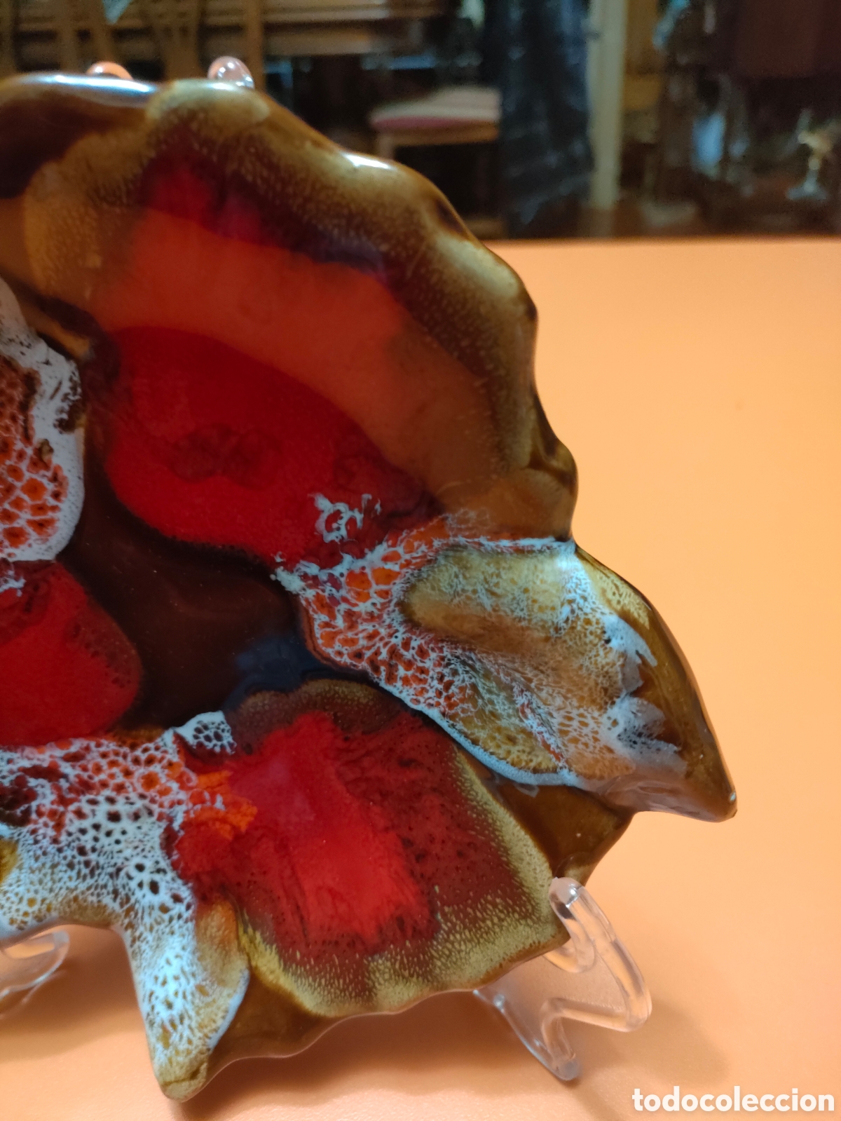 Antig&uuml;edades: Peque&ntilde;a bandeja en forma de flor Vallauris - Foto 2