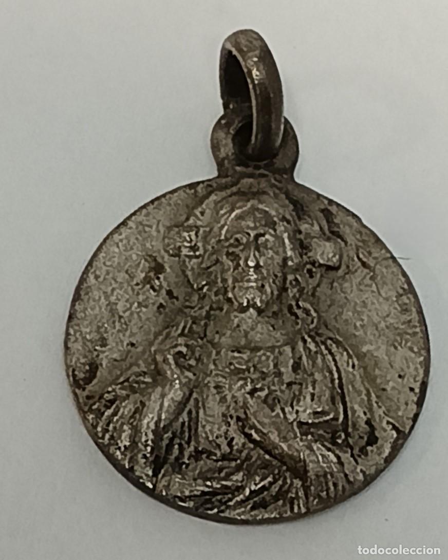 Antig&uuml;edades: MEDALLA DE PLATA SAGRADO CORAZ&Oacute;N DE JASUS - Foto 1