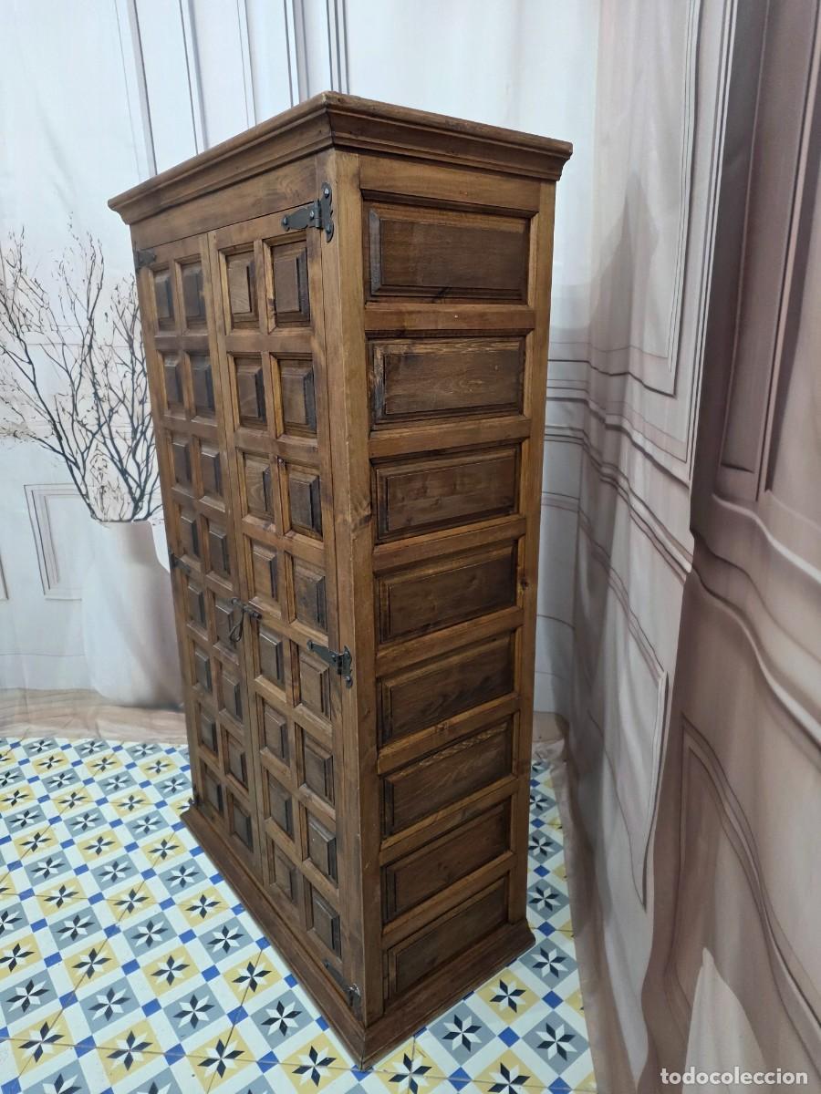 Antig&uuml;edades: Antiguo armario de estilo castellano - Foto 5