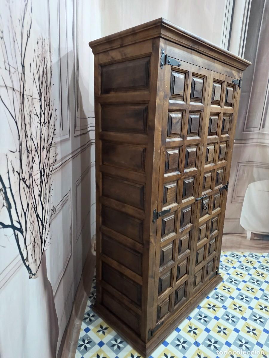 Antig&uuml;edades: Antiguo armario de estilo castellano - Foto 6