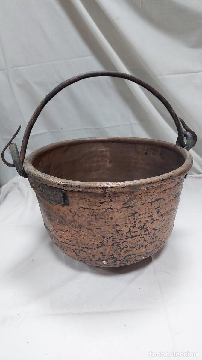 Antig&uuml;edades: Antigua olla de cobre - Foto 2