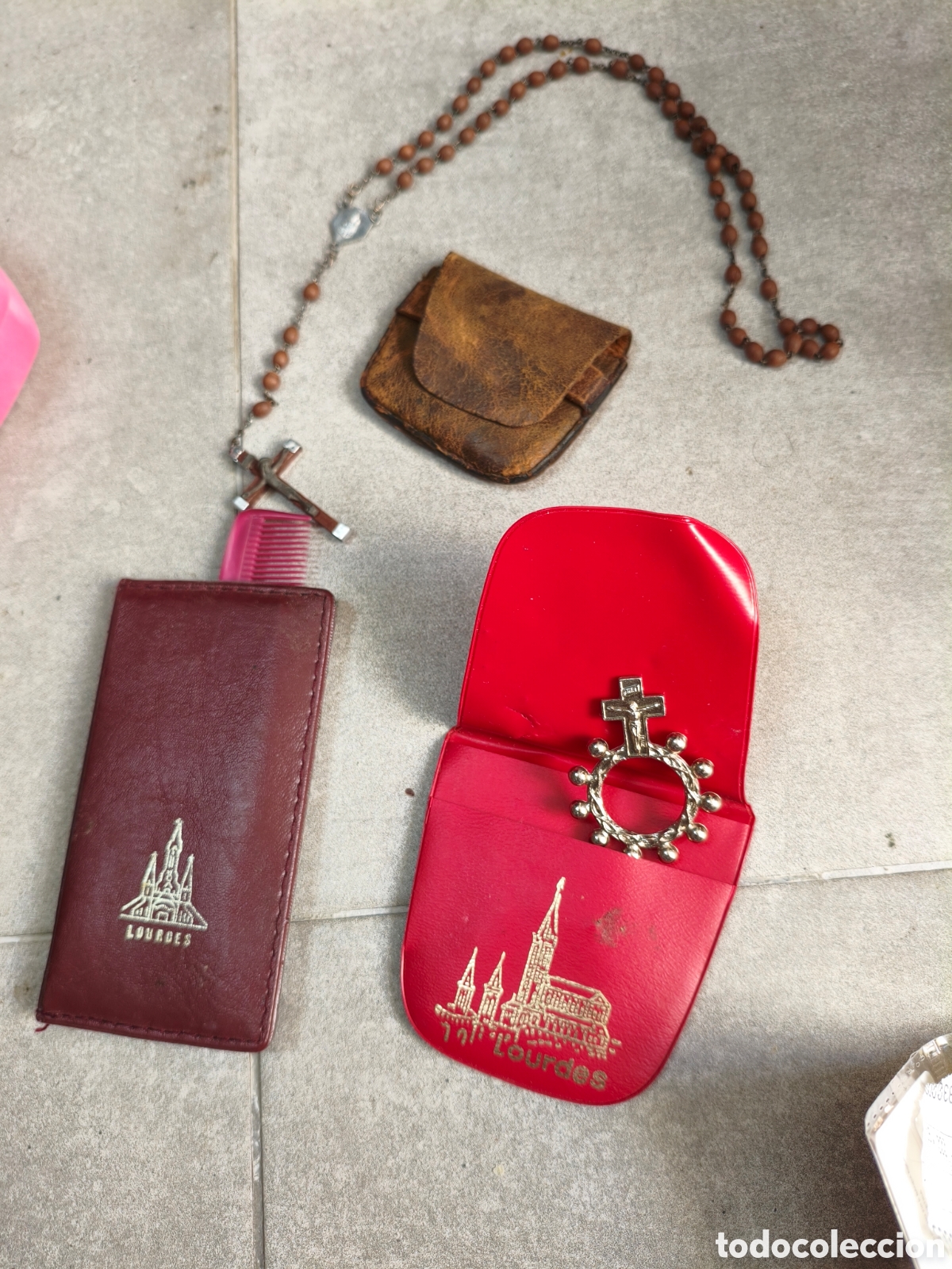 Antig&uuml;edades: Lote recuerdos Lourdes - Foto 1