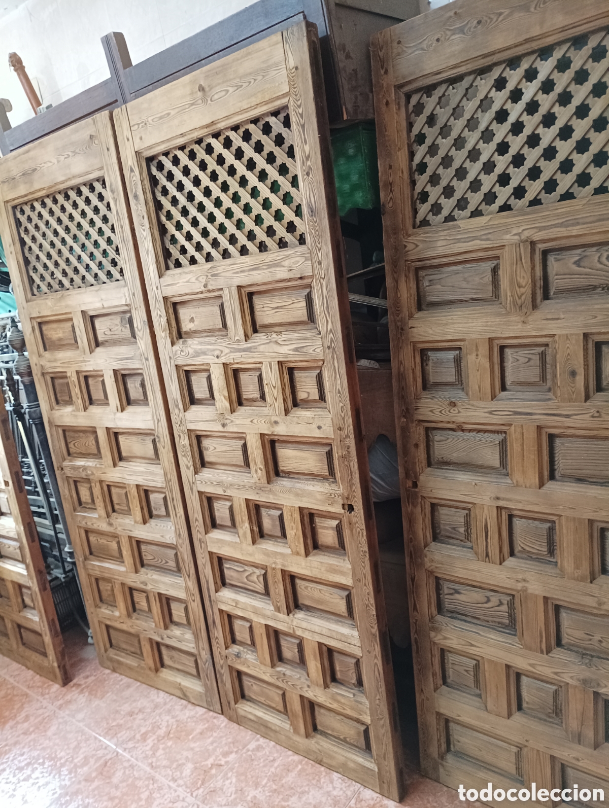 Antig&uuml;edades: PUERTAS ANTIGUAS DE MADERA - Foto 2