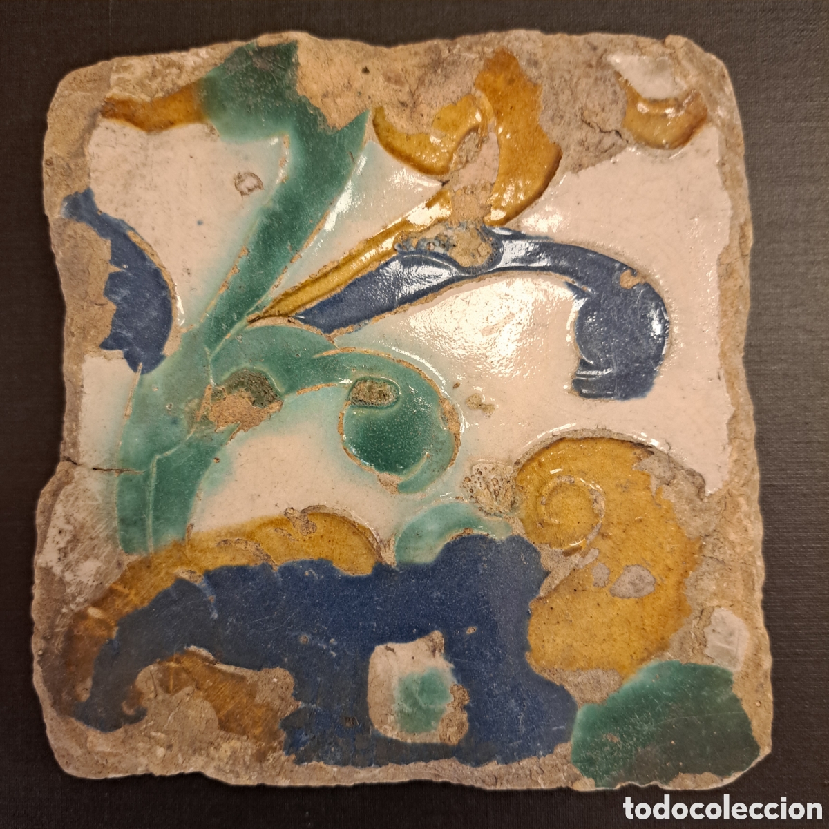 Antig&uuml;edades: Azulejo Siglo XVI. Toledo. - Foto 1