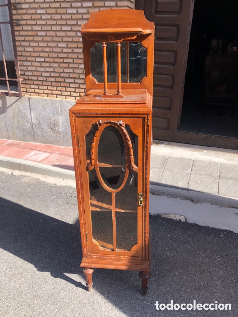 Antig&uuml;edades: Mueble auxiliar modernista - Foto 1