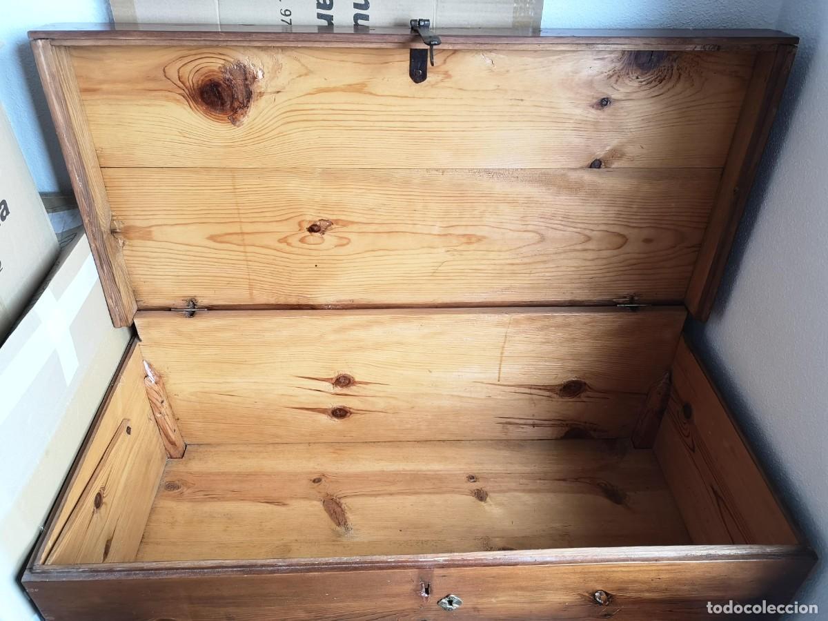 Antig&uuml;edades: Ba&uacute;l de madera maciza - Foto 3