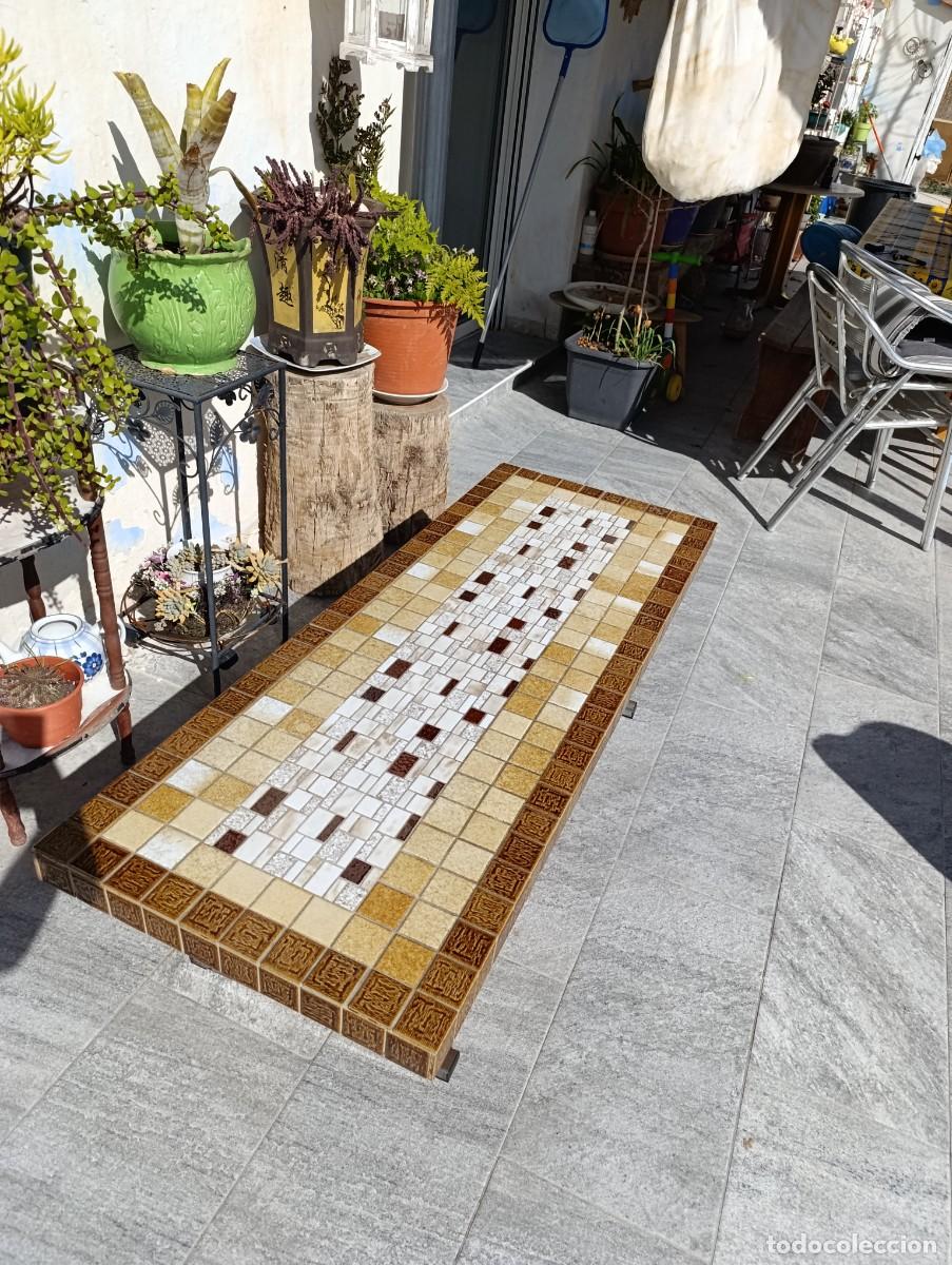 Antig&uuml;edades: Preciosa mesa de centro de mosaico de azulejos - Foto 3