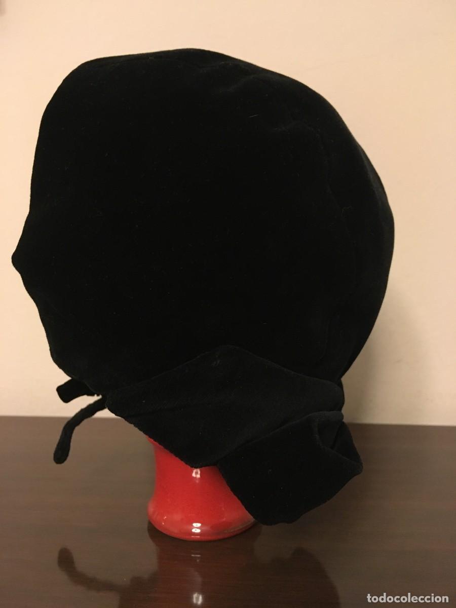 Antig&uuml;edades: Gorro terciopelo negro ni&ntilde;a - Foto 3