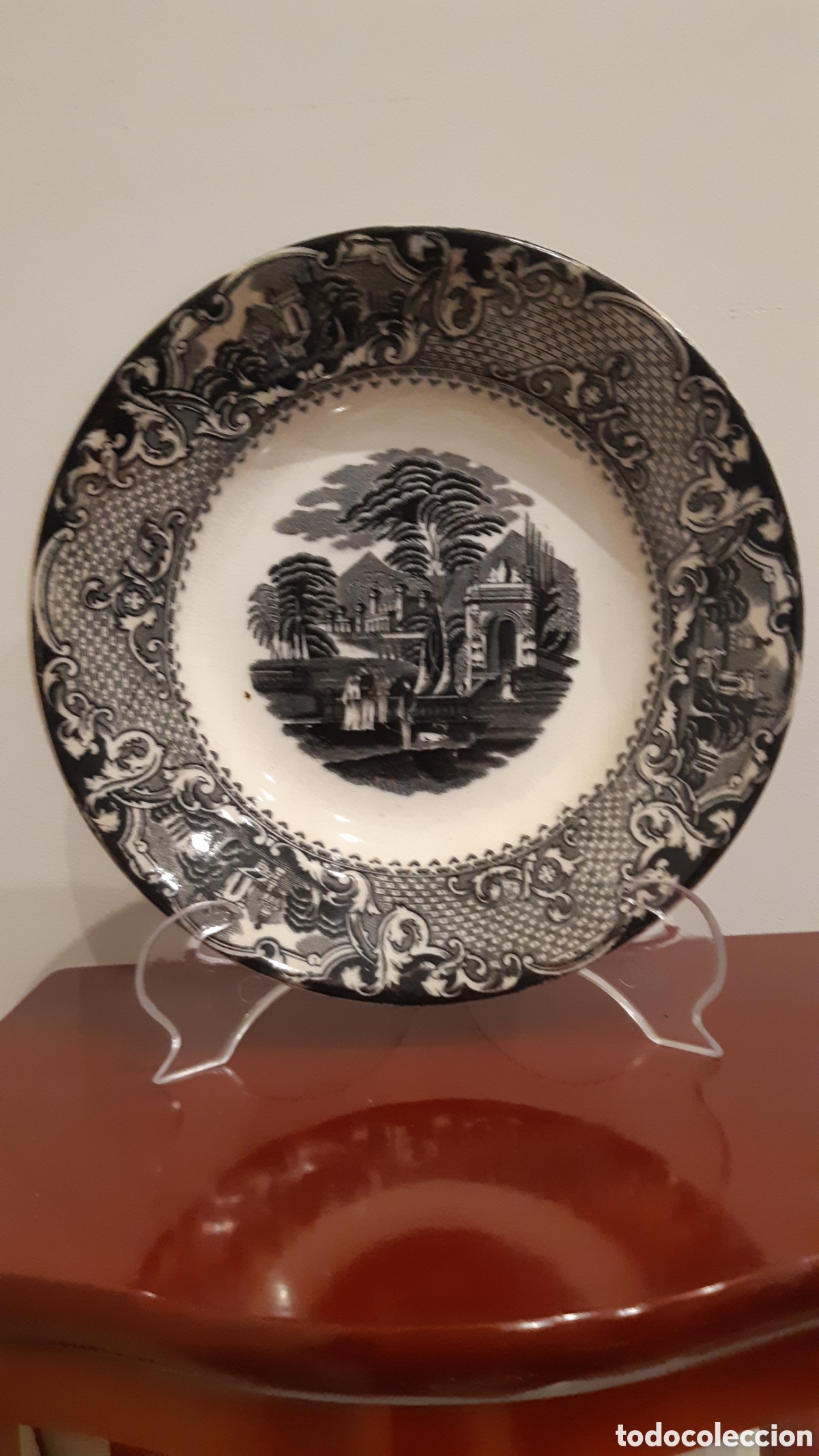 Antig&uuml;edades: Plato de loza antiguo - Foto 1