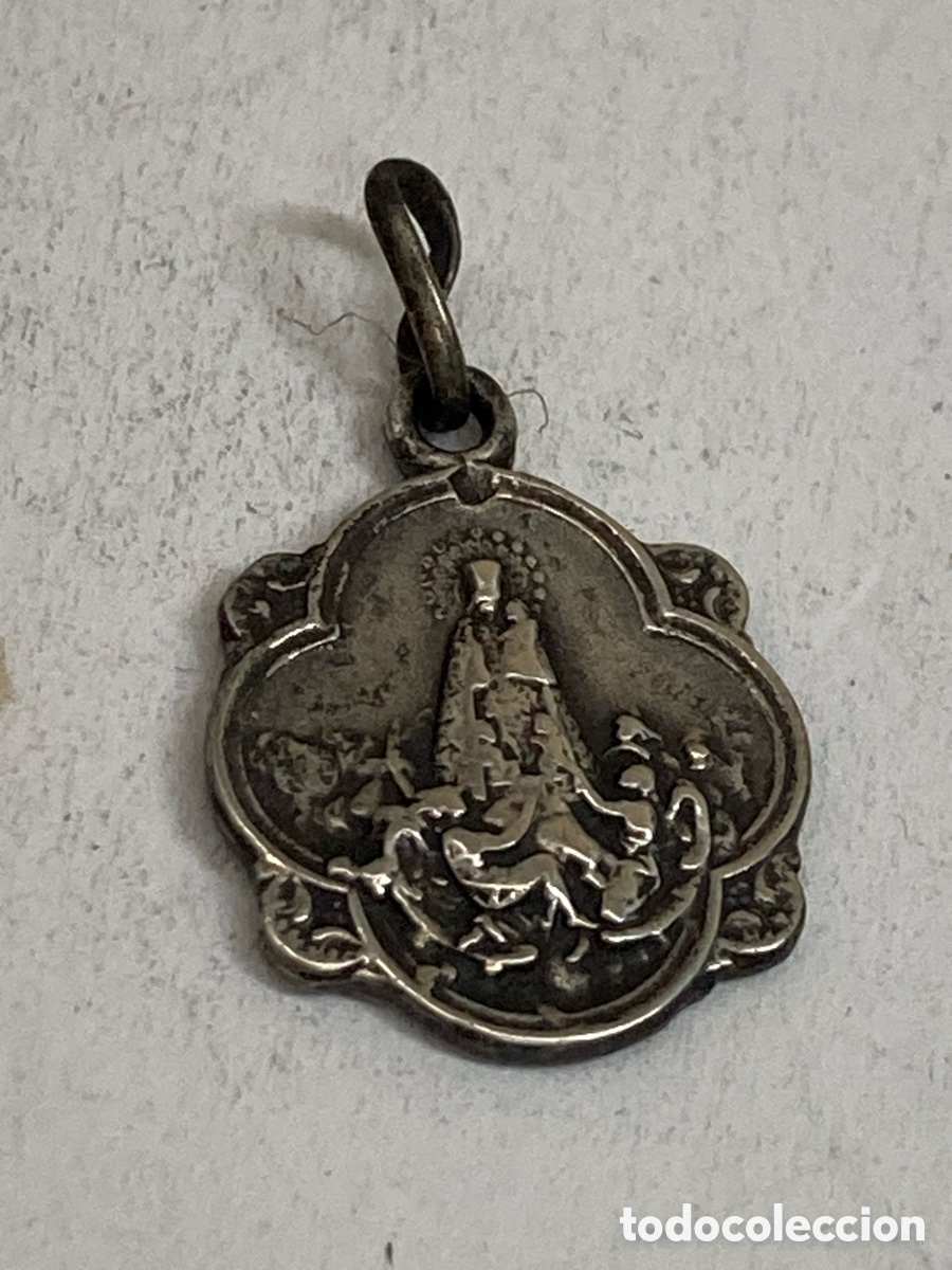 Antig&uuml;edades: Medalla de plata religiosa C532 - Foto 1