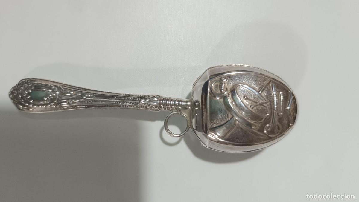Antig&uuml;edades: Sonajero de plata antiguo - Foto 2