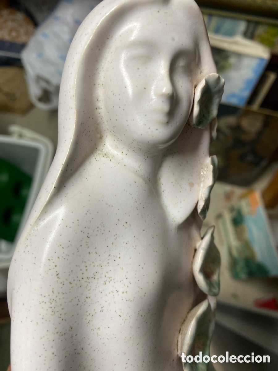 Antig&uuml;edades: Porcelana de mujer con flores - Foto 11