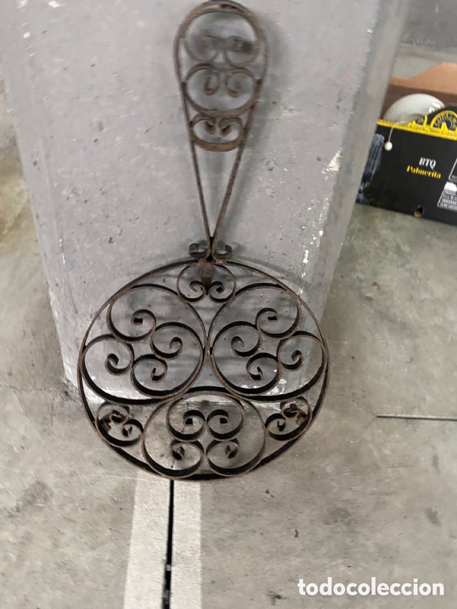 Antig&uuml;edades: soporte antiguo de hierro forjado, - Foto 1