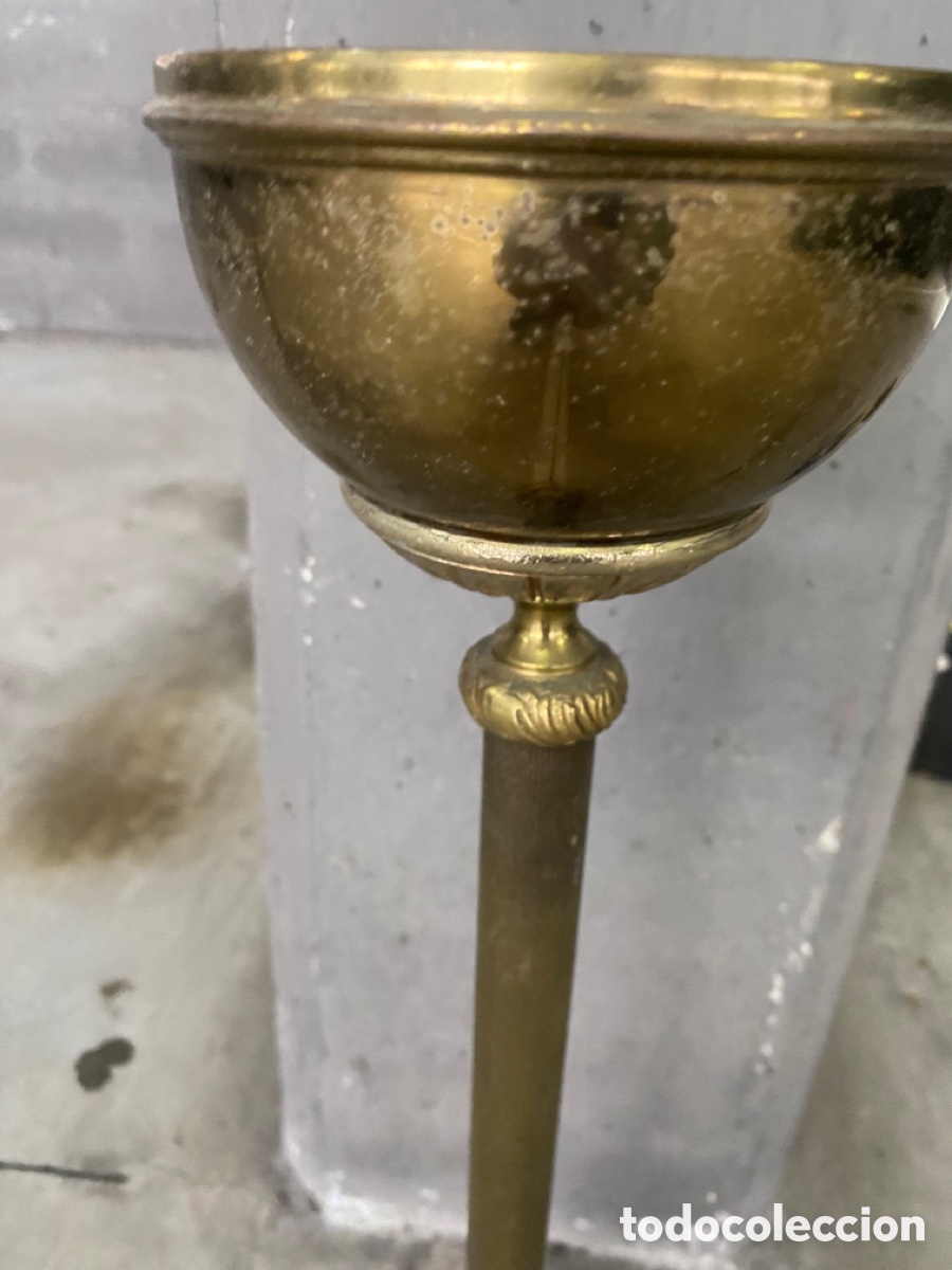 Antig&uuml;edades: Cenicero antiguo de bronce y lat&oacute;n - Foto 3