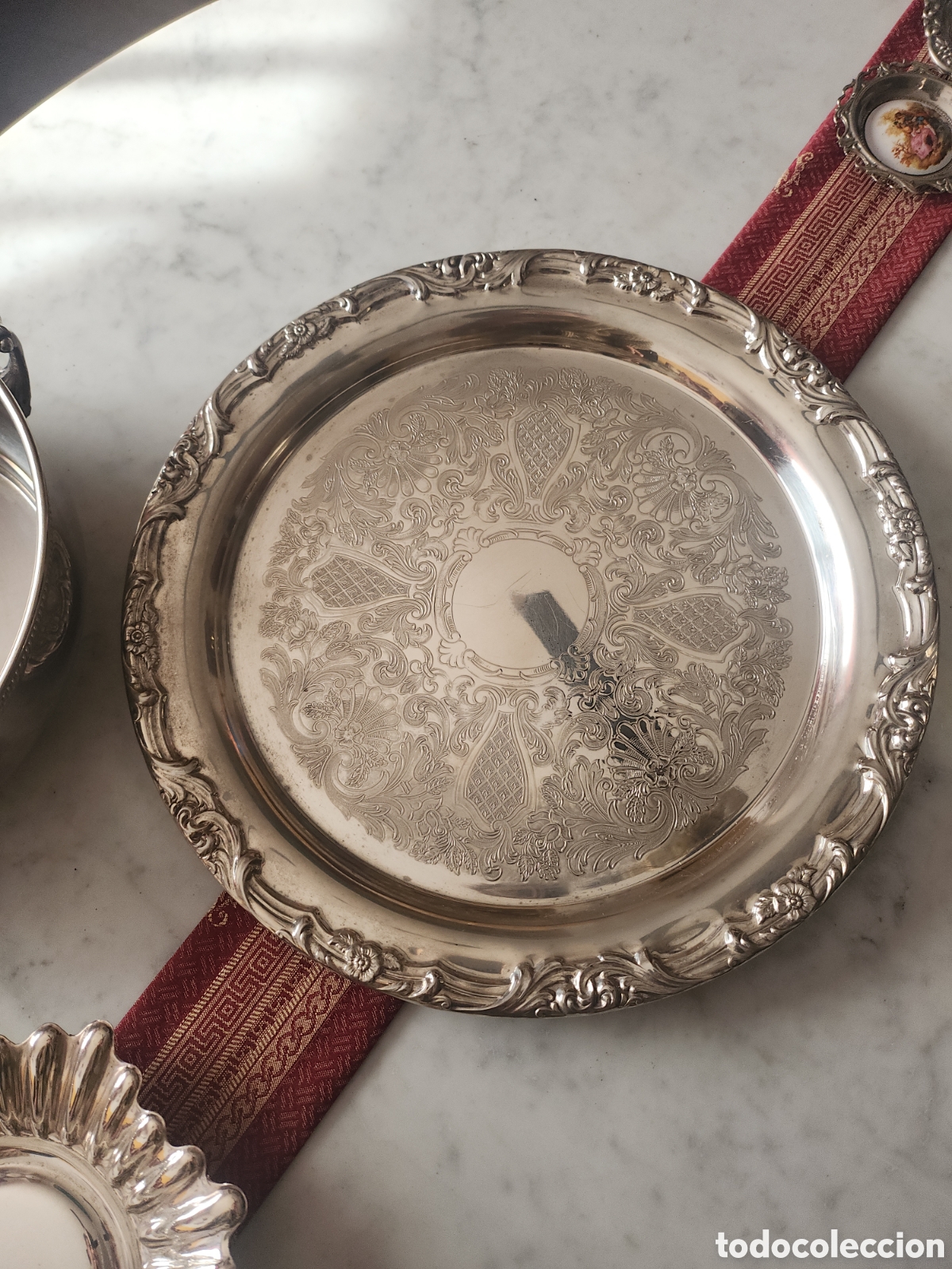 Antig&uuml;edades: Sopera antigua con ba&ntilde;o de plata - Foto 4