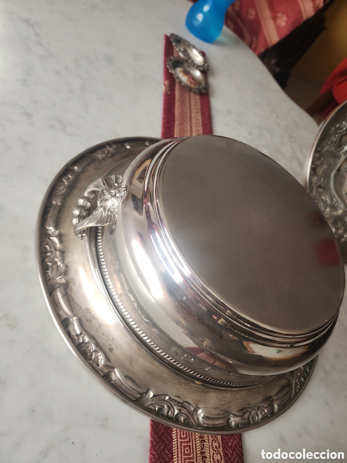 Antig&uuml;edades: Sopera antigua con ba&ntilde;o de plata - Foto 6