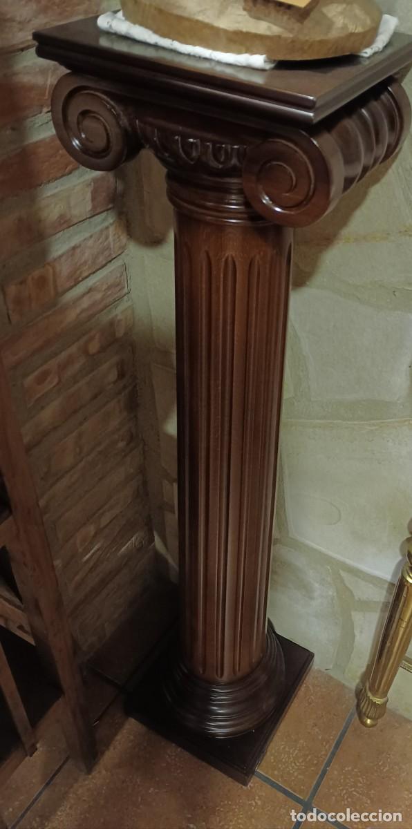 Antig&uuml;edades: PEDESTAL COLUMNA DE MADERA TALLADA - Foto 1