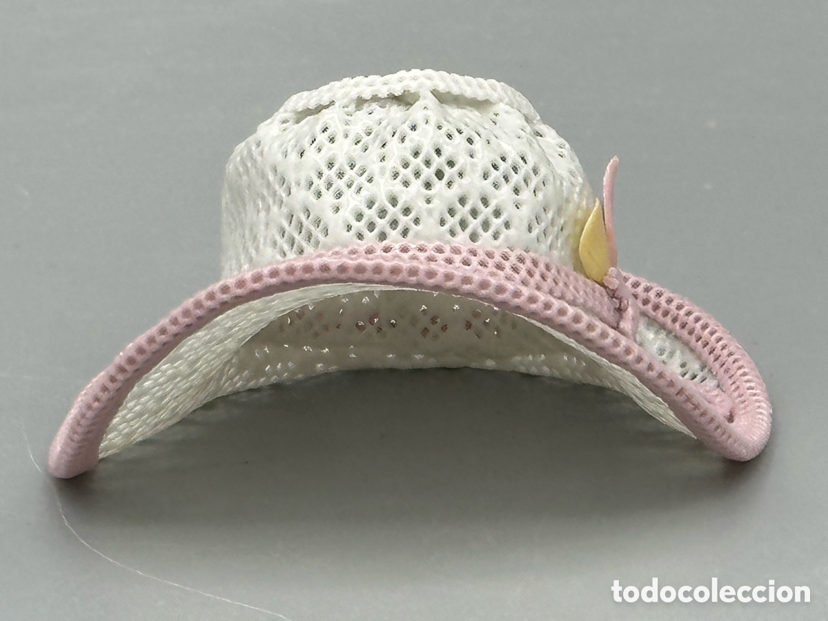 Antig&uuml;edades: REF: 01001565 &ldquo;SOMBRERO CON PLUMAS ROSA&rdquo; LLADR&Oacute; - Foto 2