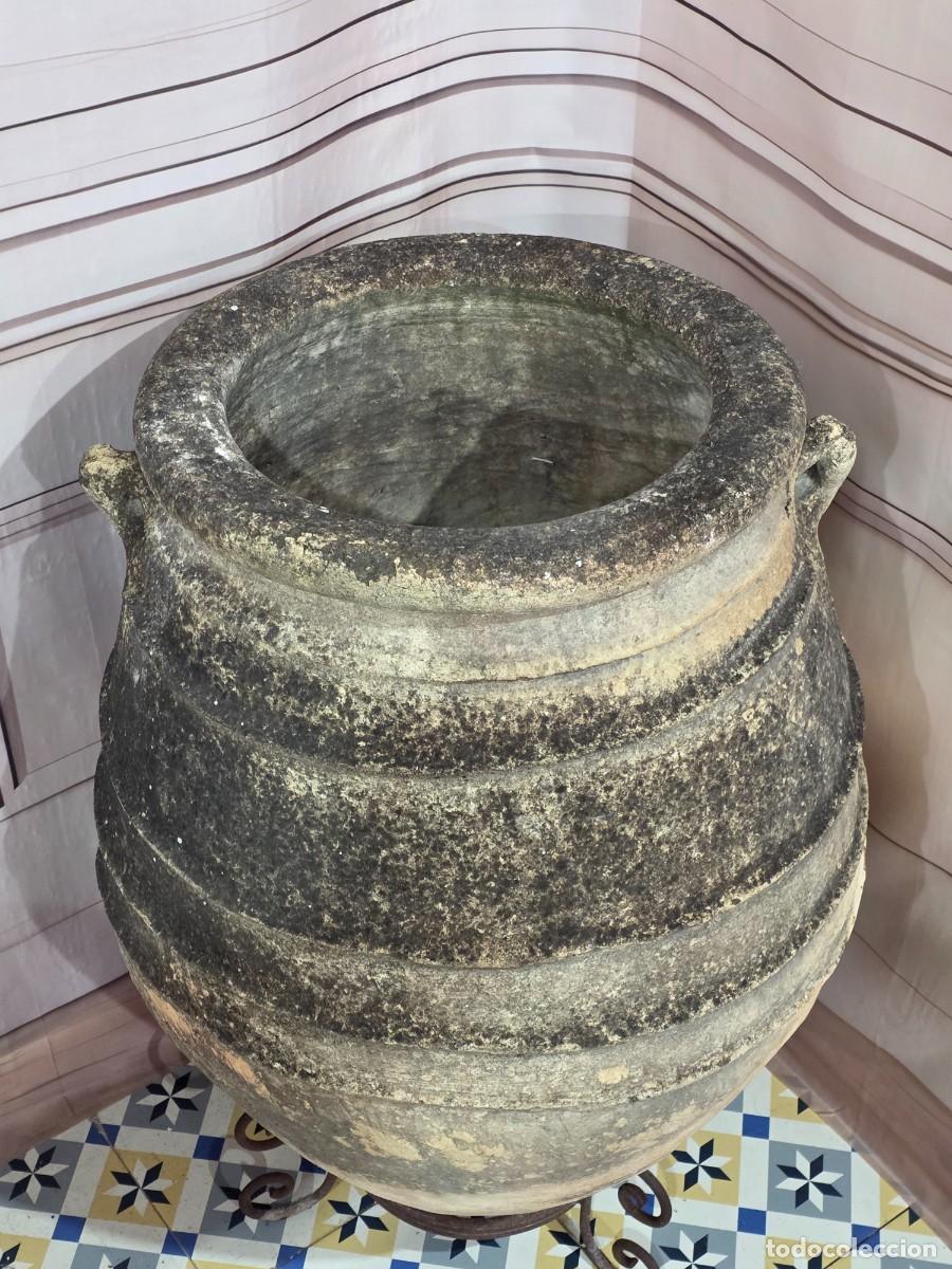 Antig&uuml;edades: Antigua tinaja &aacute;nfora de barro - Foto 4