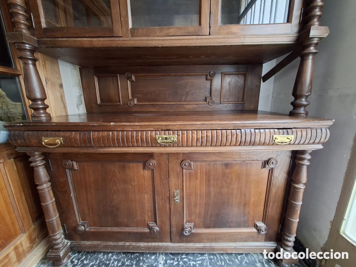 Antig&uuml;edades: Antigua alacena de nogal - Foto 3