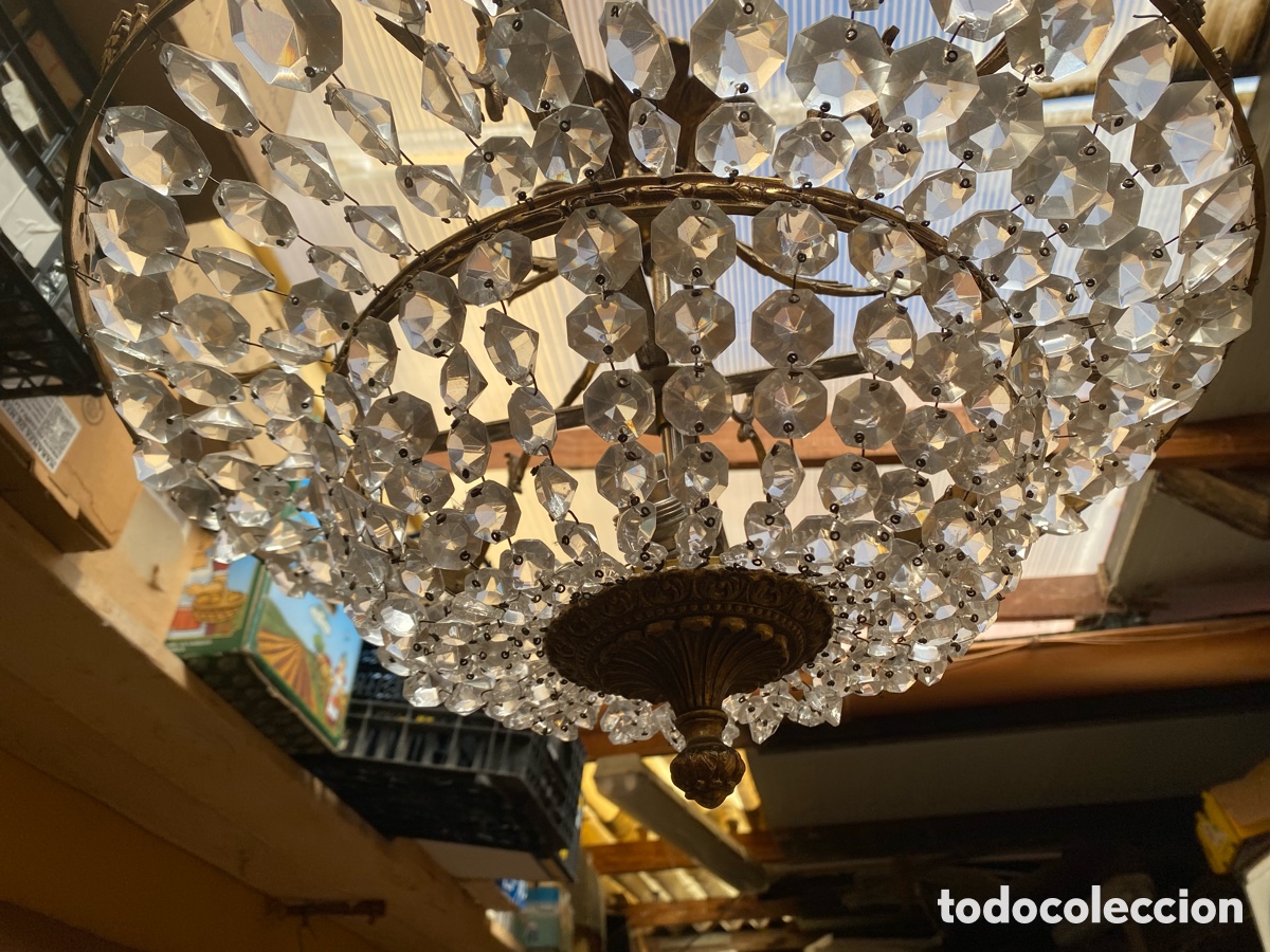 Antig&uuml;edades: L&aacute;mpara de techo de lat&oacute;n y vidrio - Foto 4