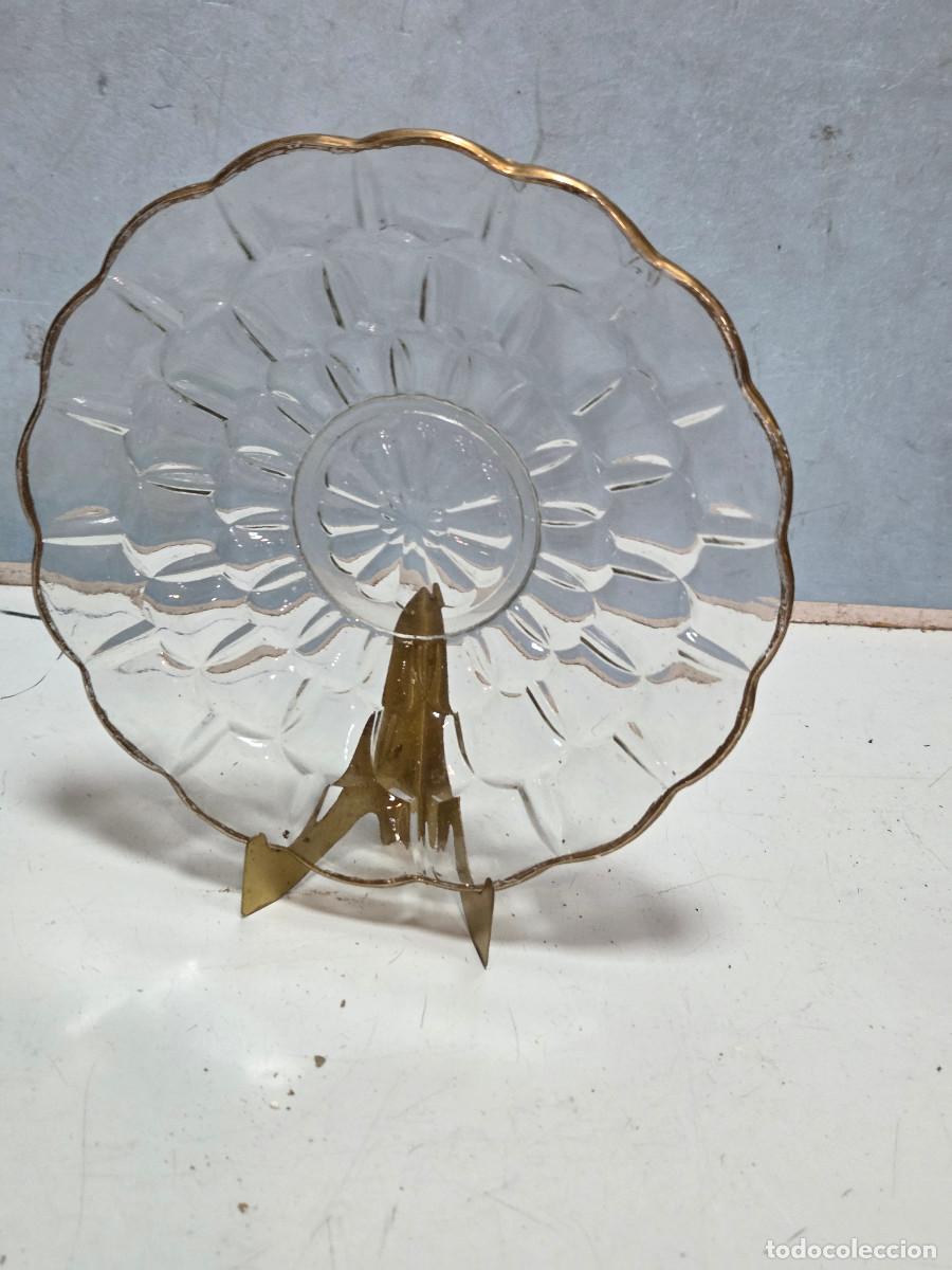 Antig&uuml;edades: plato de cristal antiguo - Foto 1