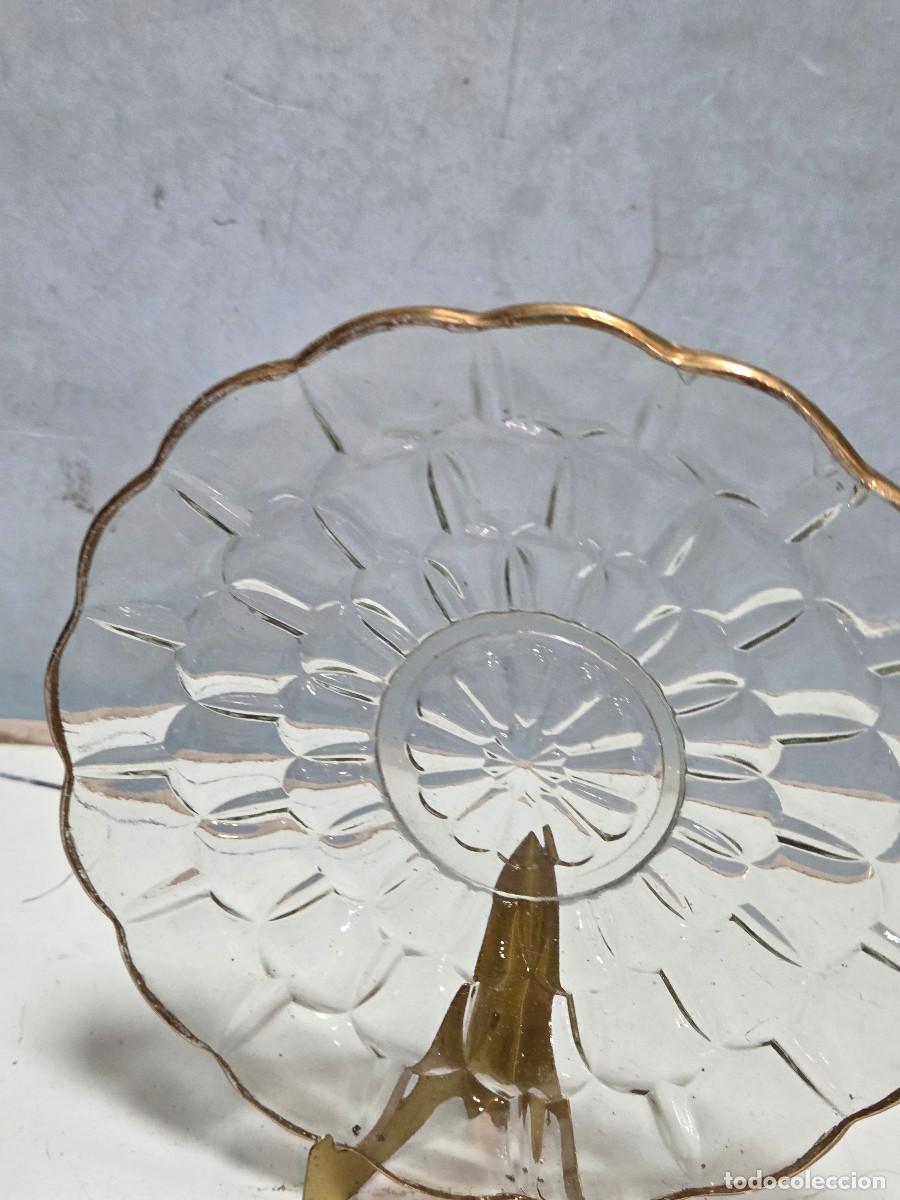 Antig&uuml;edades: plato de cristal antiguo - Foto 2