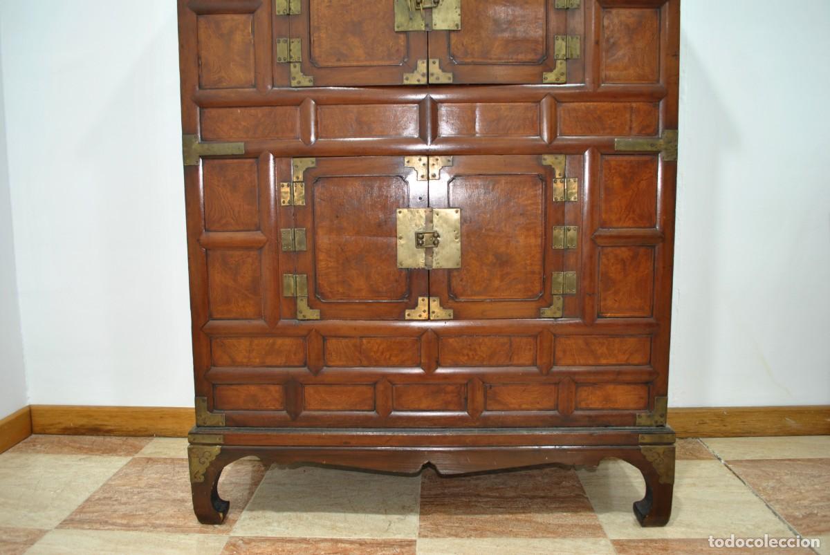 Antig&uuml;edades: MUEBLE AUIXLIAR CHINO DE MADERA - Foto 3