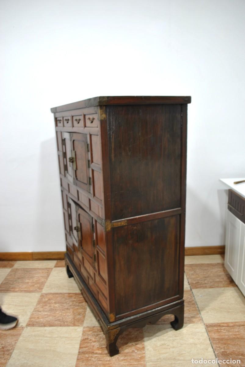 Antig&uuml;edades: MUEBLE AUIXLIAR CHINO DE MADERA - Foto 6
