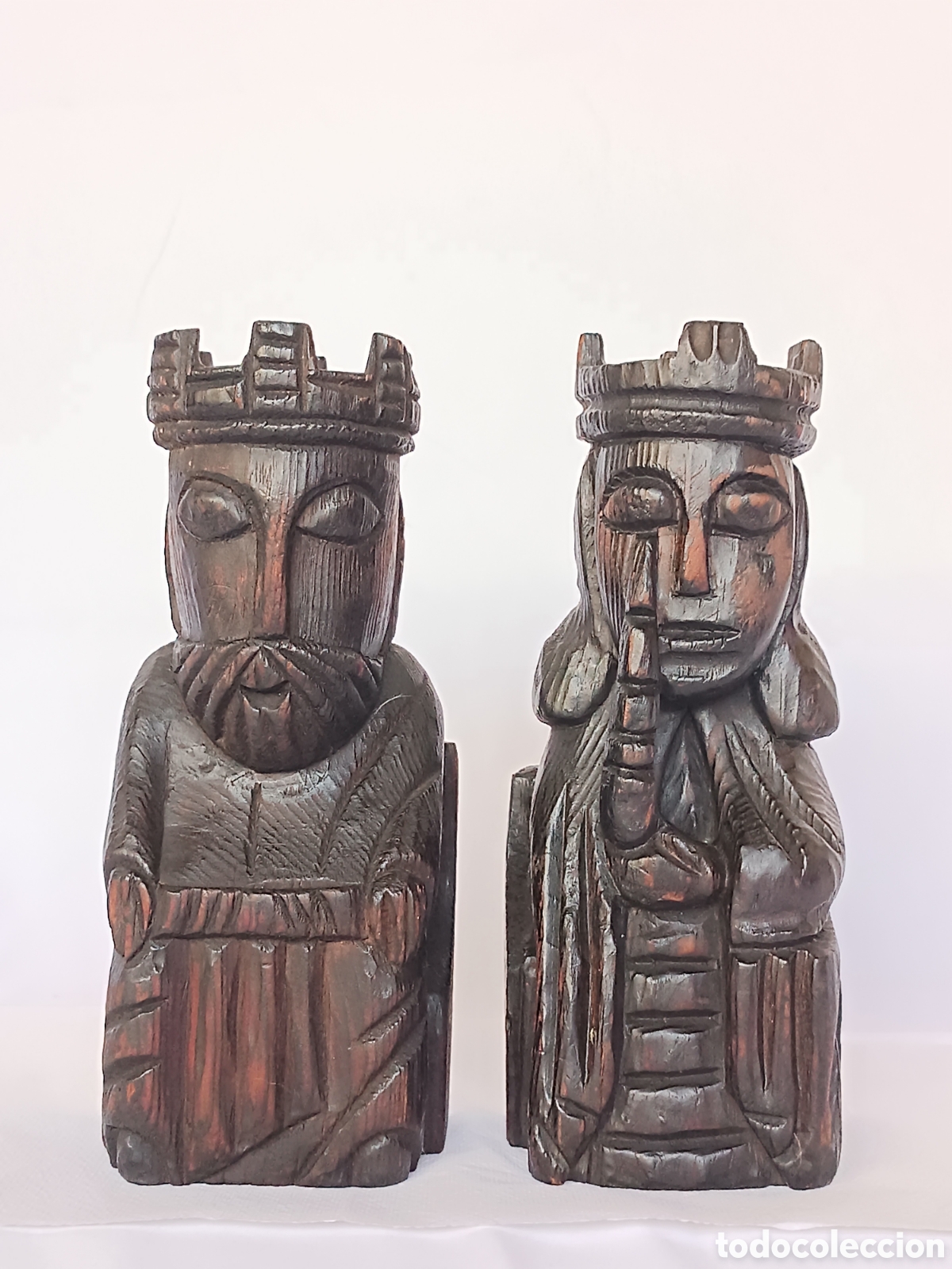 Antig&uuml;edades: Rey y Reina, esculturas en madera - Foto 1
