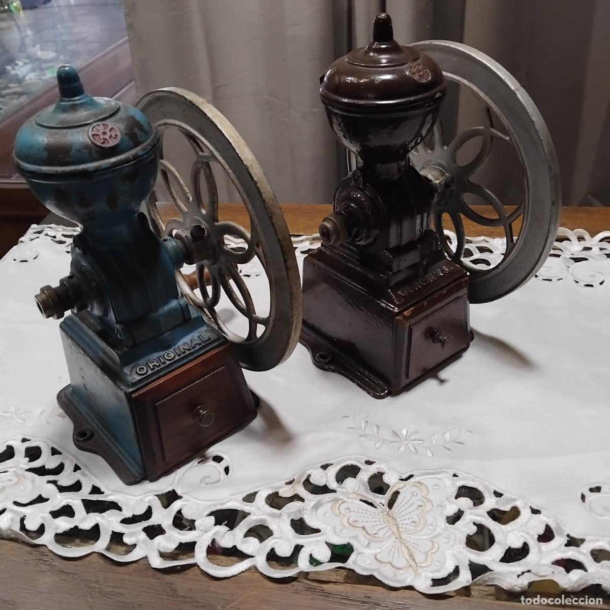 Antig&uuml;edades: Molinillo de caf&eacute; antiguo