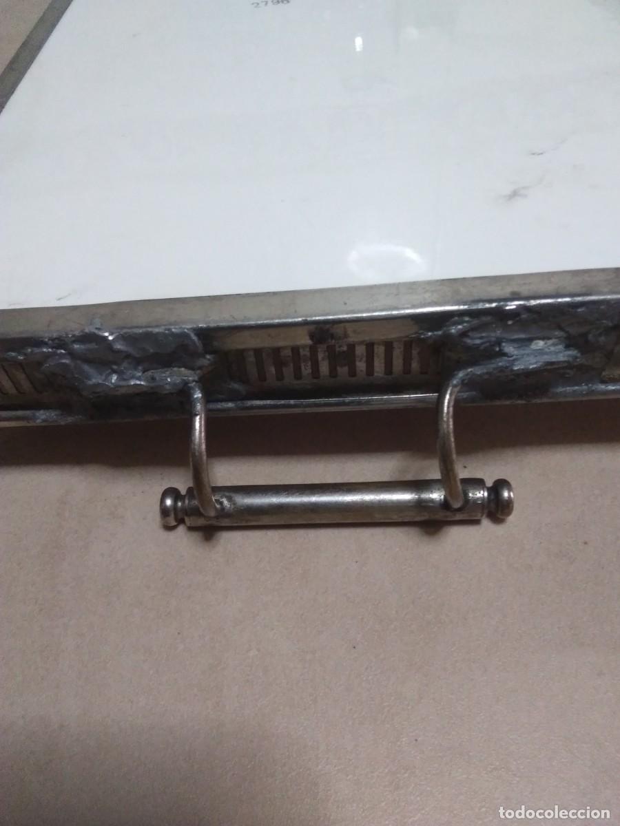 Antig&uuml;edades: Bandeja rectangular mayolica con motivos florales - Foto 6