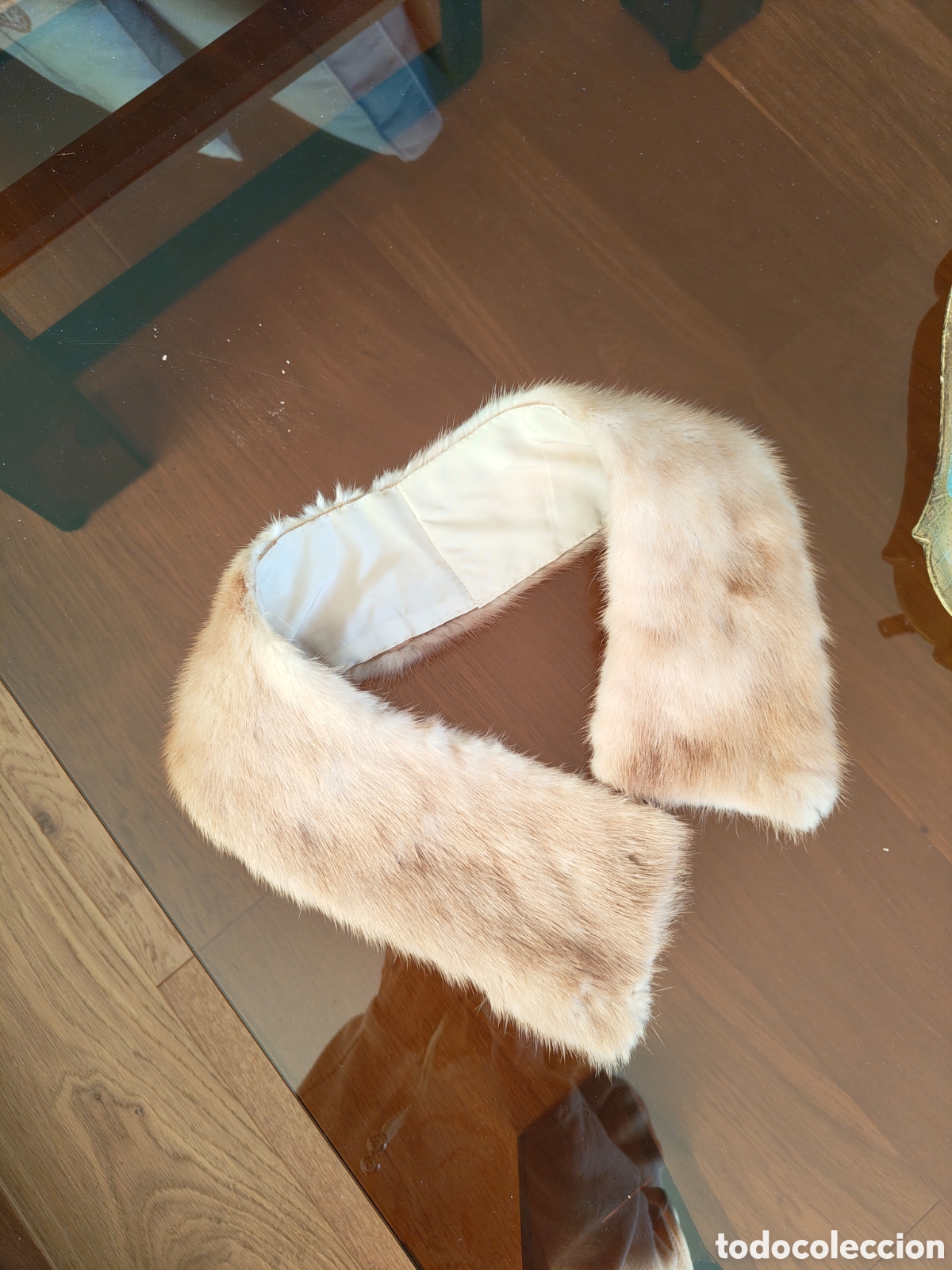 Antig&uuml;edades: Cuello de vis&oacute;n beige - Foto 7