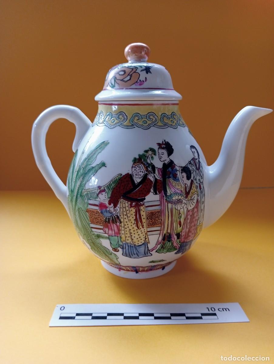 Antig&uuml;edades: Tetera porcelana Macao - Foto 2
