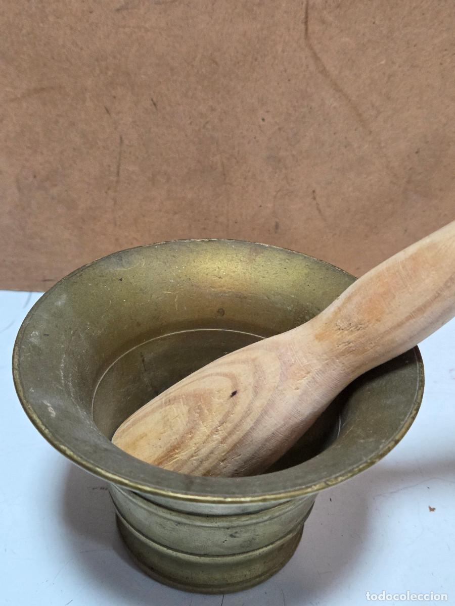 Antig&uuml;edades: mortero de bronce y maza de madera - Foto 1