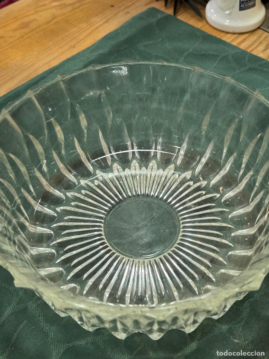 Antig&uuml;edades: ensaladera de cristal vintage - Foto 3
