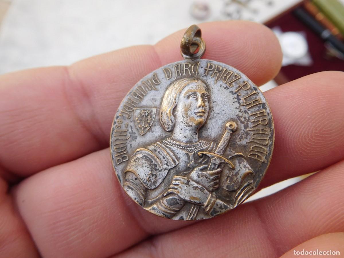 Antig&uuml;edades: Medalla religiosa de Juana de Arco Jeanne dArc - Foto 3