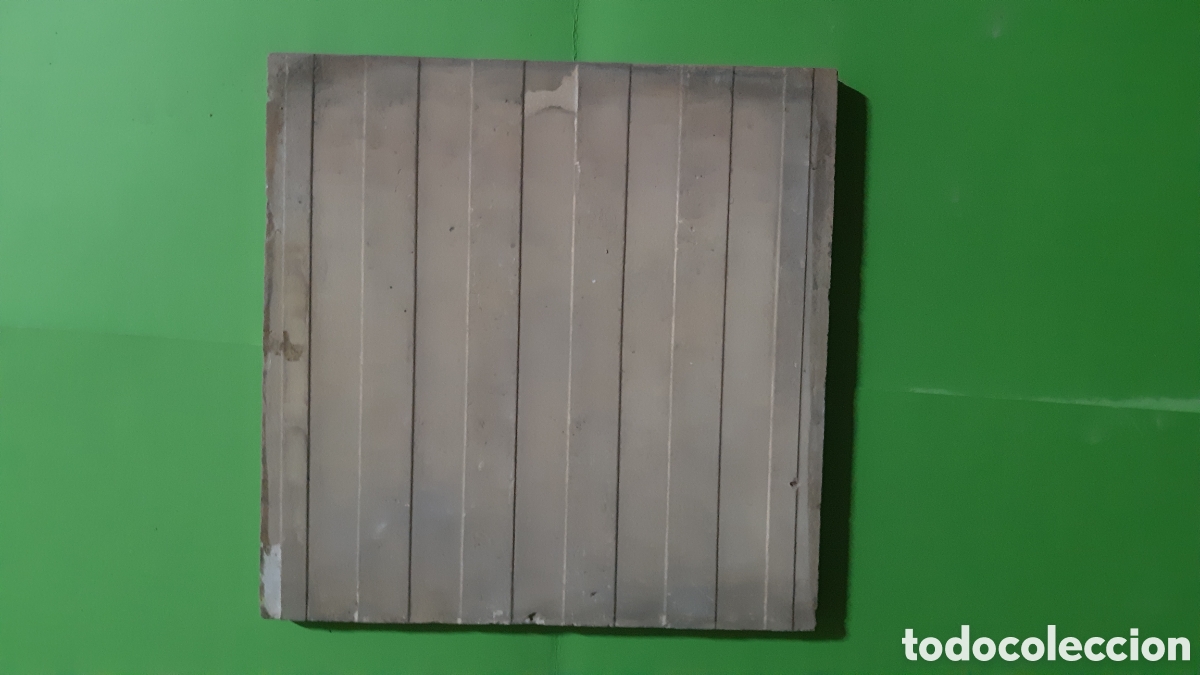 Antig&uuml;edades: Azulejo modernista, molinillo - Foto 2
