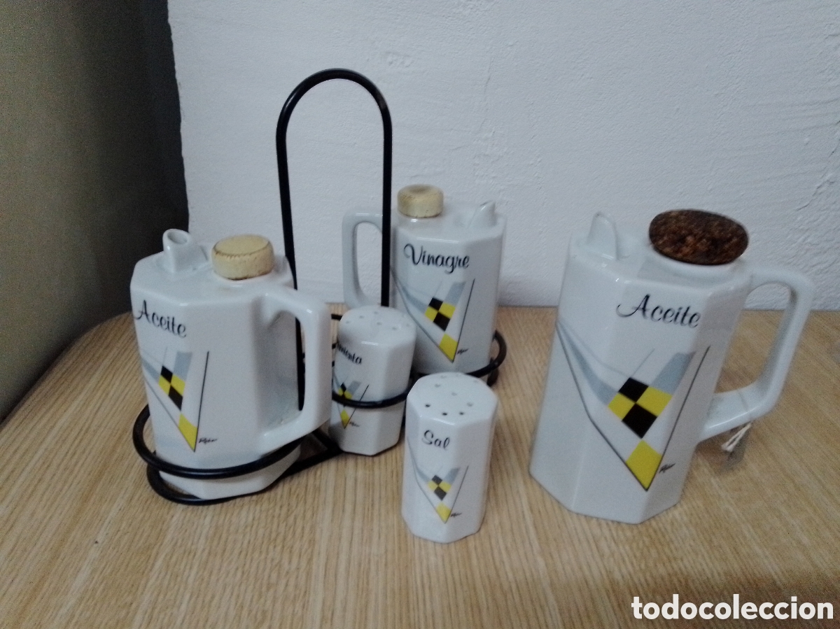 Antig&uuml;edades: Juego aceiteras de ceramica - Foto 1