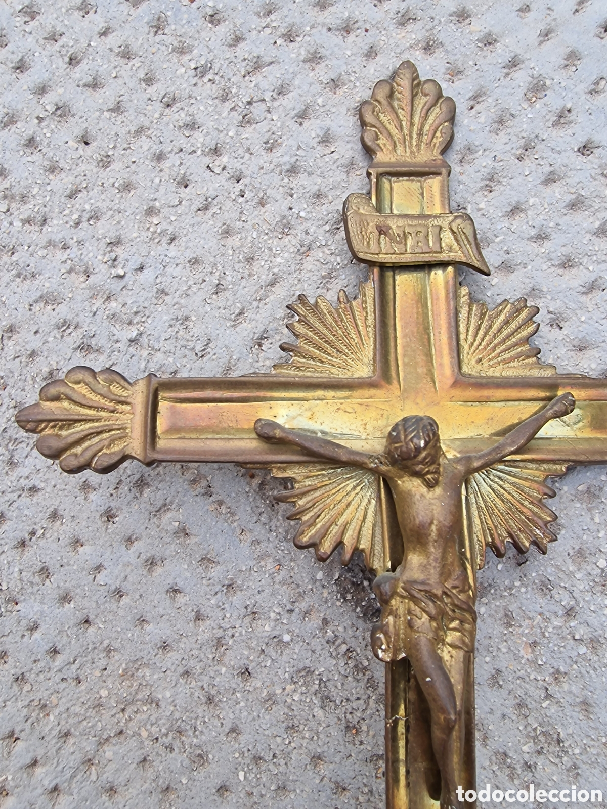 Antig&uuml;edades: Cruz de lat&oacute;n religiosa - Foto 5