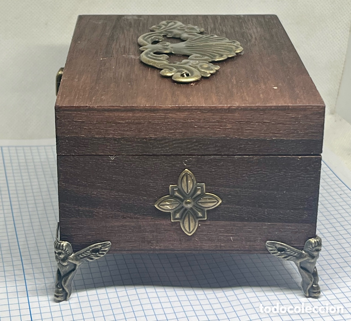 Antig&uuml;edades: CAJA DE MADERA Y ADORNOS EN BRONCE - Foto 4