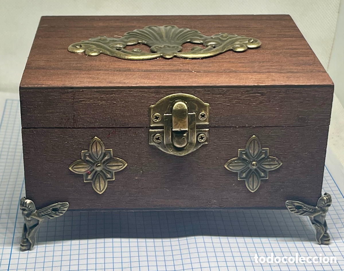 Antig&uuml;edades: CAJA DE MADERA Y ADORNOS EN BRONCE - Foto 6