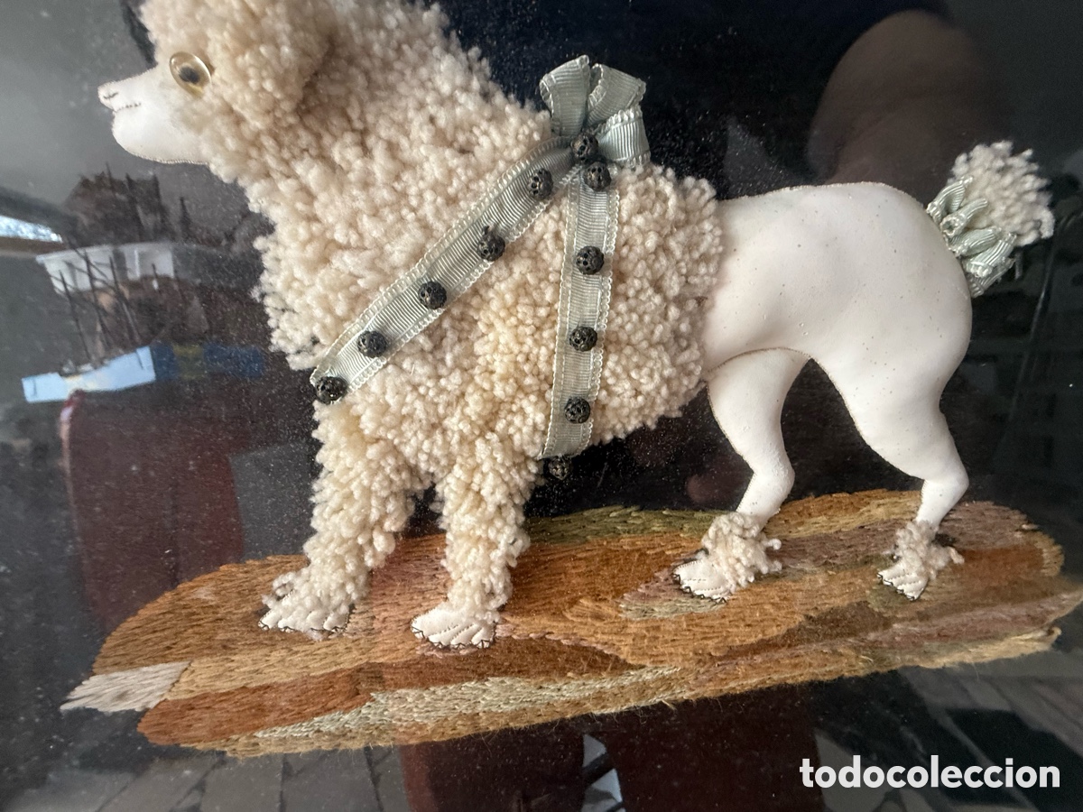 Antig&uuml;edades: Diorama 3 dimensiones con perro bordado. 58x46 cms. - Foto 7