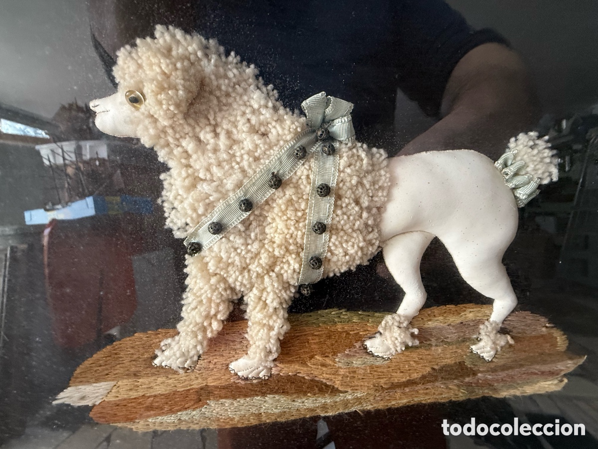 Antig&uuml;edades: Diorama 3 dimensiones con perro bordado. 58x46 cms. - Foto 8