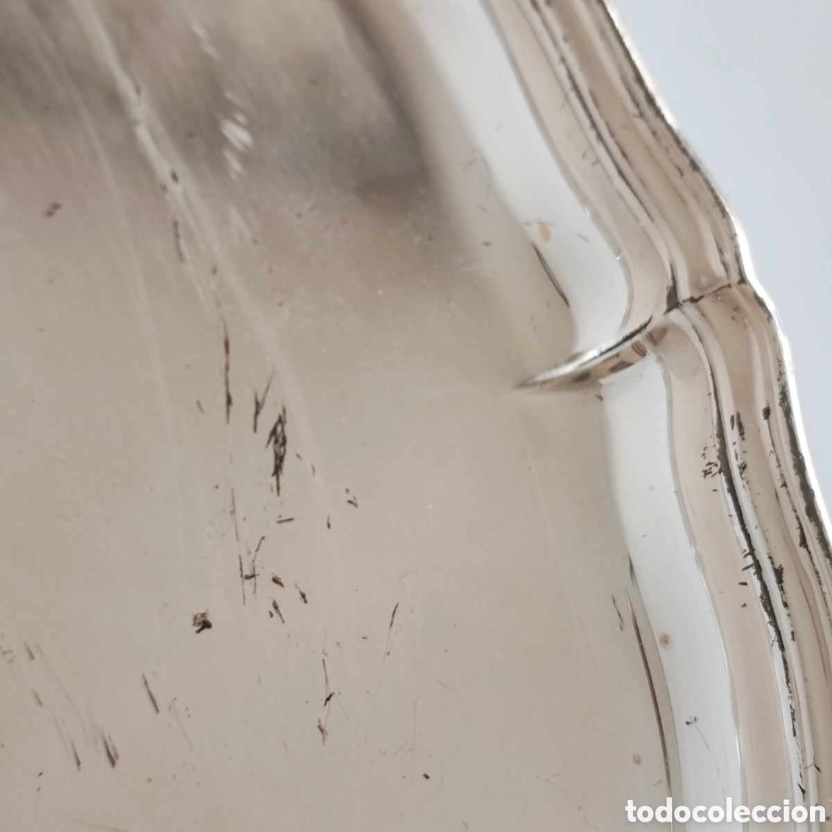 Antig&uuml;edades: Bandeja de metal plateado - Foto 6