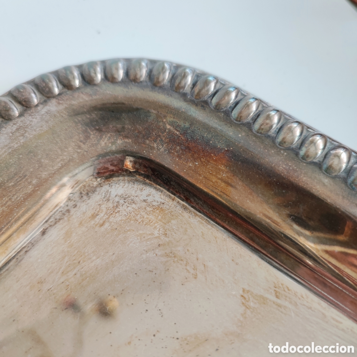 Antig&uuml;edades: Bandeja de metal plateado - Foto 2