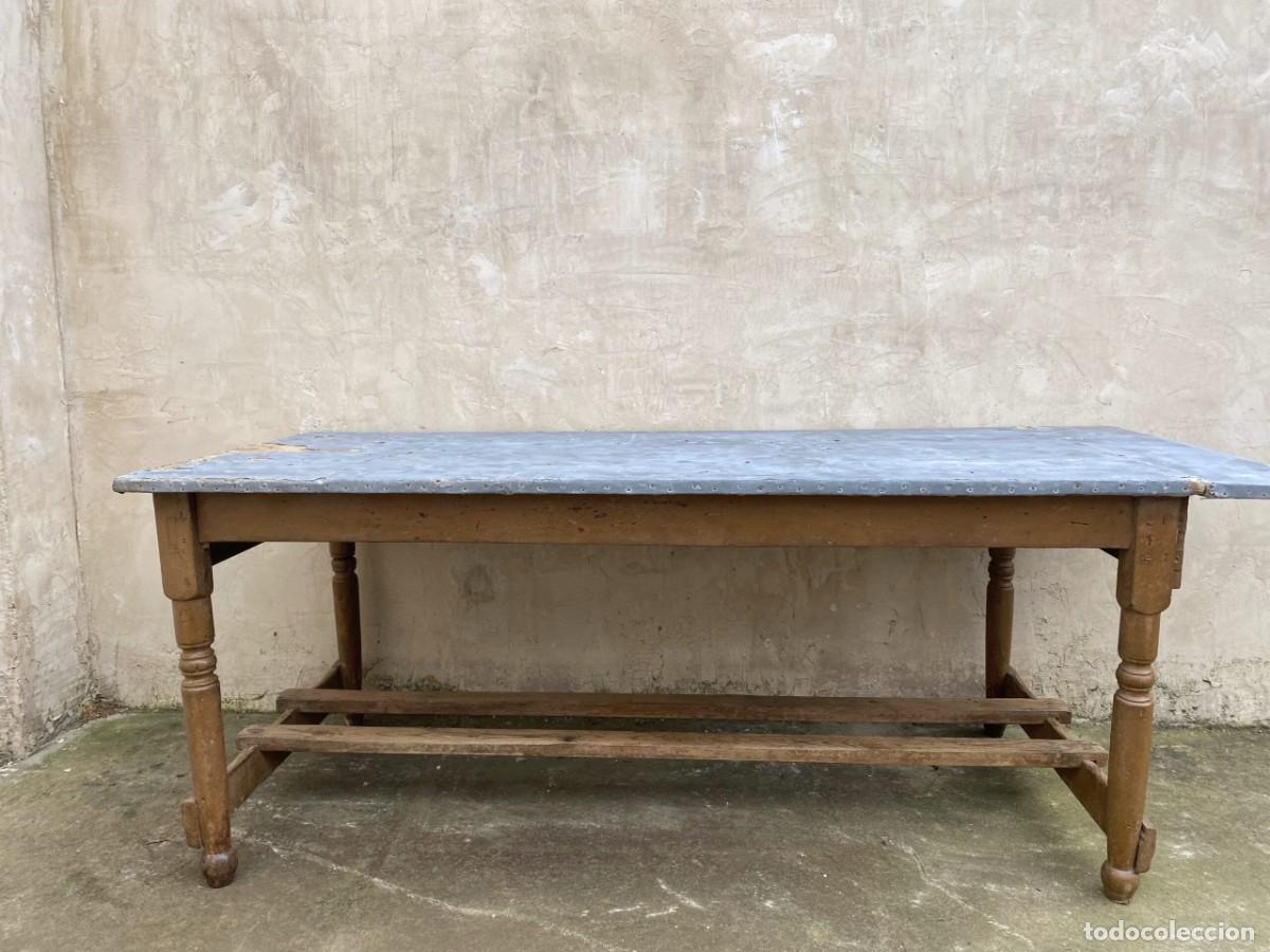 Antig&uuml;edades: Mesa Antigua con Zinc - Foto 1
