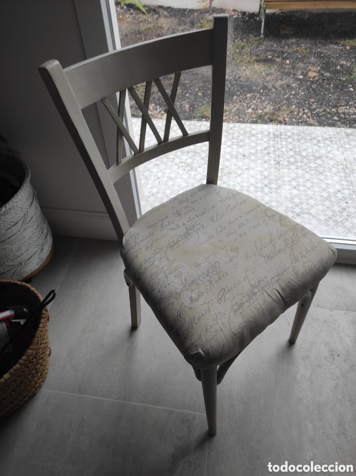 Antig&uuml;edades: Silla de madera gris - Foto 2